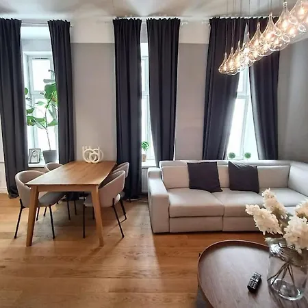 Concierge Hala Koszyki Apartment