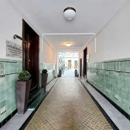 Apartment Concierge Hala Koszyki